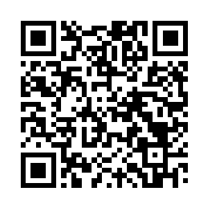 沿着云冰心的额头进入了她的精神世界里面二维码生成