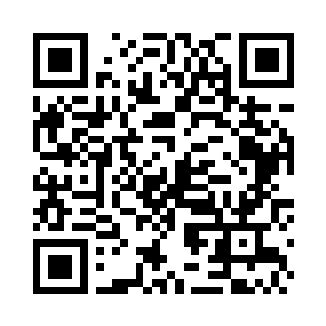 沿着黑暗潮湿的洞穴快速地前进着二维码生成