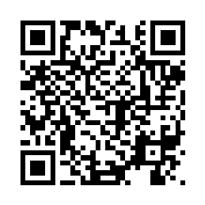 泽北光男却忽然就俯下身子做九十度的鞠躬二维码生成