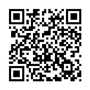 洛离身后水镜上边的数字已经变成了四十一二维码生成