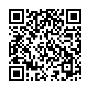 流氓一般的丁长生拥起汪明柯就进了宝马车二维码生成