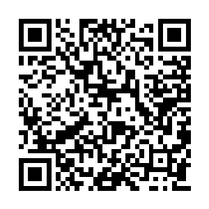 流清茶的变化是把自己控制在了半人左右的高度二维码生成