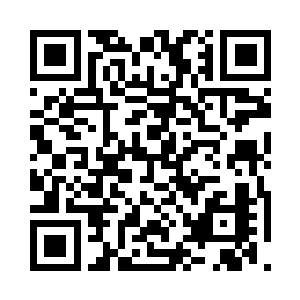 海伦白皙的脸庞之上也是露出了些许红晕二维码生成