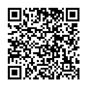 混合着浓郁的魔气将原本晶莹的水流渲染出了暗红色二维码生成