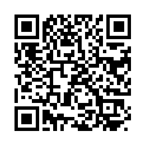 清云先生怜惜的拍拍小重孙的轻声道二维码生成