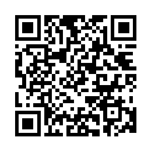 清亮的目光始终环顾着周围的一切二维码生成