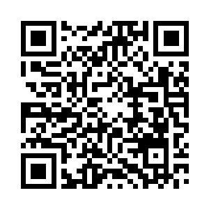 清澈目光看了这孤身一人立在西厢门口少女二维码生成