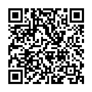 渐渐缓过神来的老板娘等人却下意识地瞥了眼院内的那口古井二维码生成