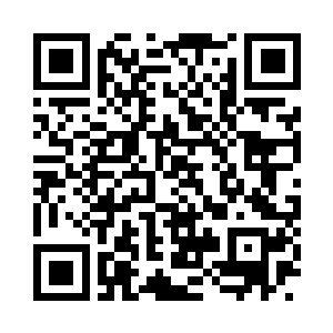 港口的部分施工区上空有着简单的隔雨法阵二维码生成