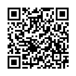 滋润着两位绝色美女的容颜和娇唇二维码生成