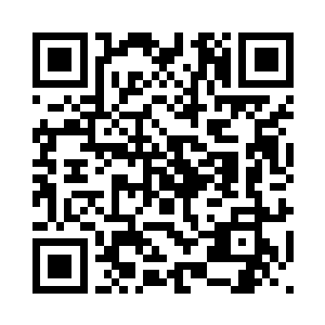 满脸恭敬的望着杨博和杨戬两个人二维码生成
