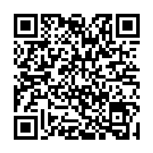 满面红光的狱卒叫醒了扛不住疲惫而昏睡过去的宋江二维码生成