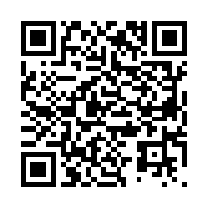 漆黑的山林里鸟儿们不断的受惊飞起二维码生成