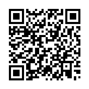 潋滟的水眸之中闪过一丝嘲讽之色二维码生成