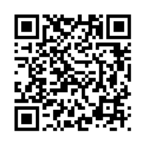 澹台丹华盯着众人刀子一样的视线二维码生成