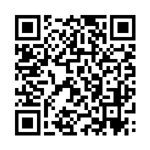 濛濛蓝白交织的原力光芒沿着手臂盘绕而上二维码生成