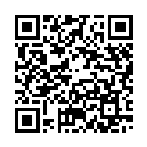 点头应了一下就扭头进了学校大门二维码生成