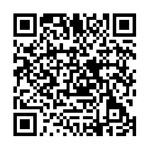 烈焰佣兵团遭受五名圣王袭击的事情便飞速的传播了出去二维码生成