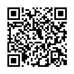 然后两只毛绒绒的小爪还擦了好几次眼睛二维码生成