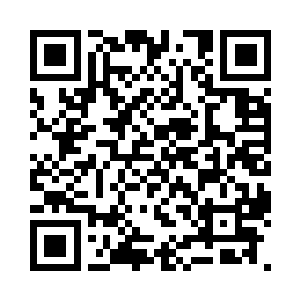 然后在众位记者朋友们诧异的目光之下二维码生成