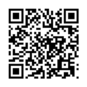 然后对着刚刚爬起来的交警又是一阵拳打脚踢二维码生成