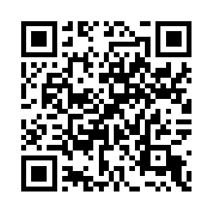 然后就见任医生裹着一身让海水打湿的衣服二维码生成