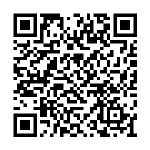 然后整个人在空中做出了一个难度惊人的侧空翻二维码生成