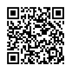 然后盯着剩余的几人与周围正被驱赶的村民二维码生成