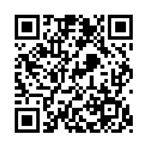 然后看着墨尘静静地呆在自己身边看书的样子二维码生成