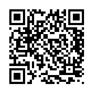 然后顺水推船帮着黄龙士搅动春秋二维码生成