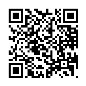 然后飞快的绕过朝着我指指点点的同学二维码生成