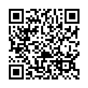 然而影片超快的节奏和同样快速有力的配乐二维码生成