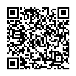 爷爷找茬让哥哥嫂子帮大伯家的李群发还有夏玲找工作二维码生成