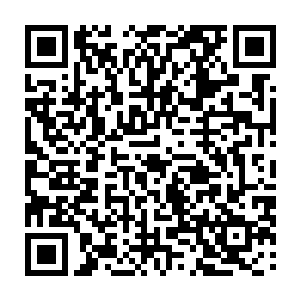 特别是在吉隆坡这家跟很多著名网络公司都有较好合作关系的广告公司安排下二维码生成