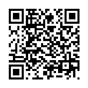 特蕾莎僵硬得手脚都不知道往哪里放二维码生成