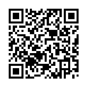 狠下心来将衣服又往下拉了一部分二维码生成