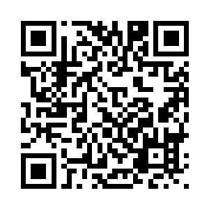 狠狠吻在了身下这个女人的双唇上二维码生成