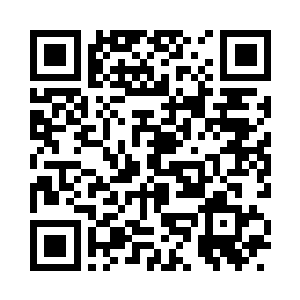 狼王感受到了狼人看他时的目光变化二维码生成