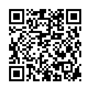 猛的抬起腿一脚将随着香甜的某人给踹下了床二维码生成