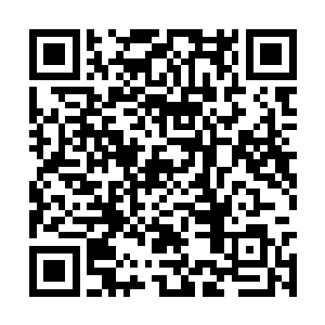 猴子神不知鬼不觉地将那一根头发塞到凌云子手中二维码生成