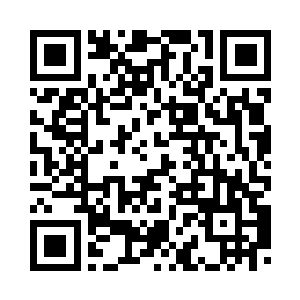 玄玉和赵宣两个人远远的掉在后面二维码生成