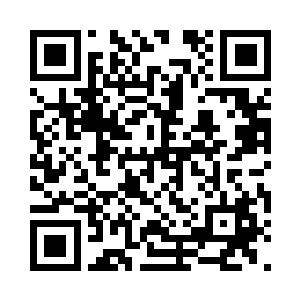 玉石铺砌的池壁无一不彰显着季风的宠爱二维码生成