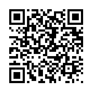 王九九从口袋里翻出一张卡片递过去二维码生成