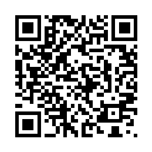 王安用怀疑的眼神看着自己的师傅二维码生成