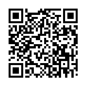 王杰弥漫轮回之力的手掌和秃鹫老人的手掌二维码生成