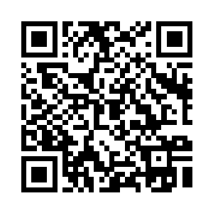 王飞一下楼正好看见杨洛上了辆出租车二维码生成