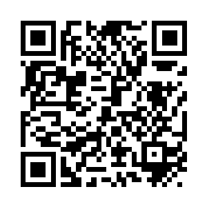 现在只能冒死冲向前面的第一架直升机了二维码生成