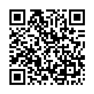 现在就是他们三个人坐在一起商量这件事二维码生成