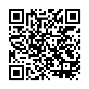 现在影在夏天的面前使用这种战术二维码生成