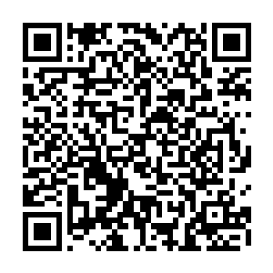 现在青云也明白当初凌菲把这个受伤的猎手交到自己手里的决定是英明的二维码生成